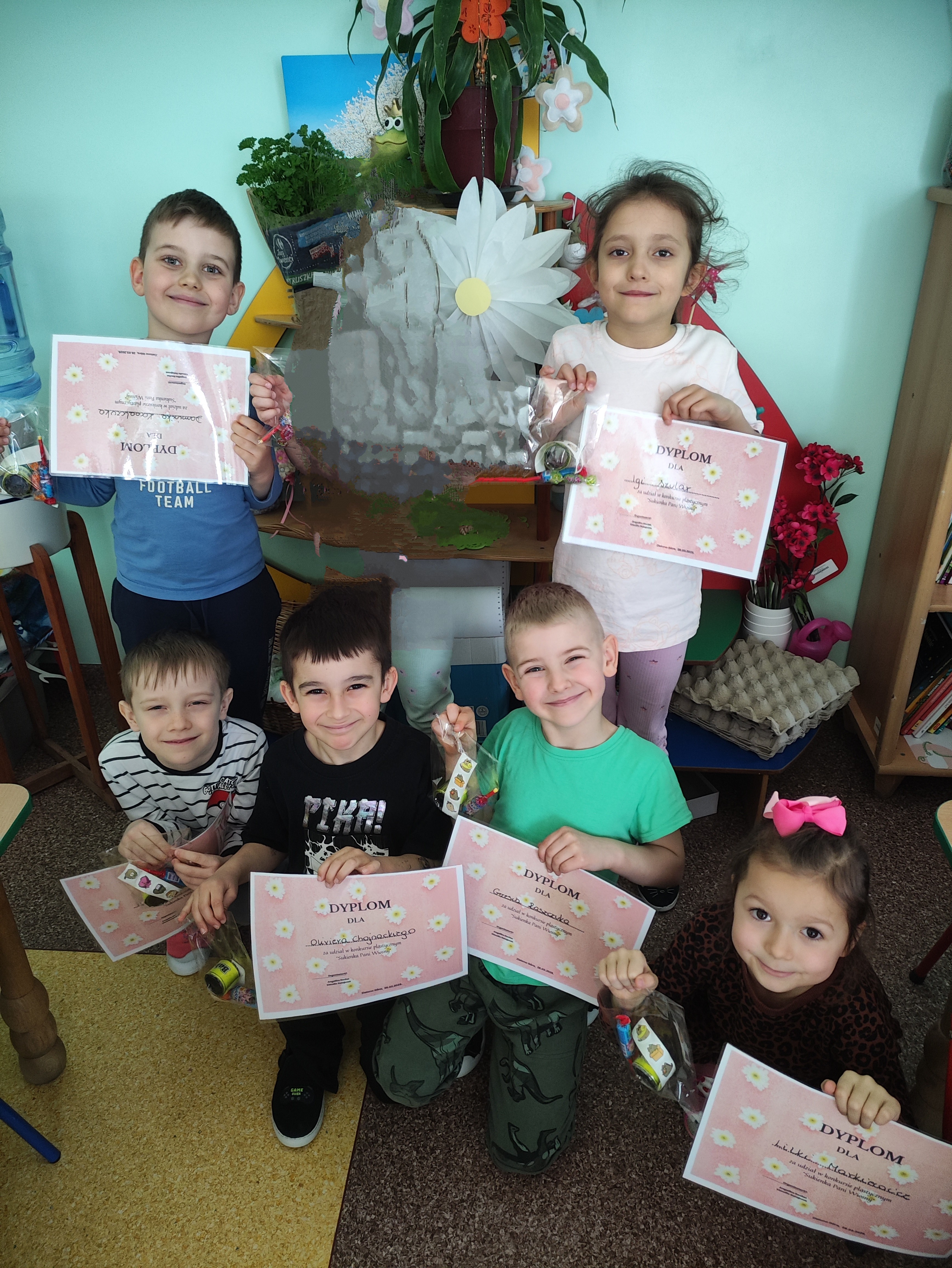 Wiosenne przygody grupy „Żabki” – kreatywność, ekologia i radość odkrywania